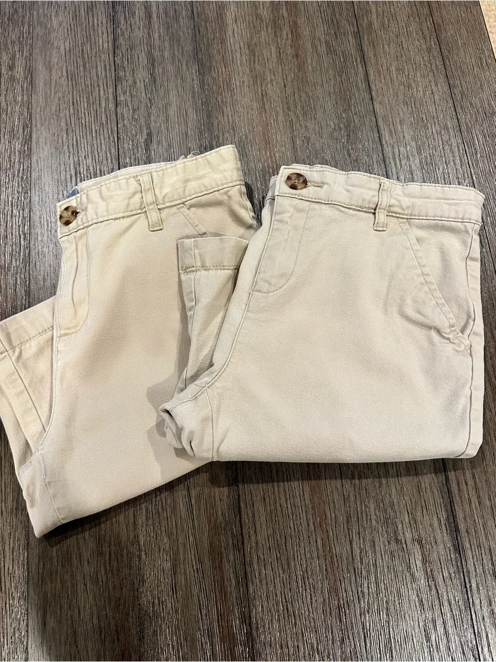 Two pairs Old Navy khaki uniform Bermuda length shorts - girls - Back-to-School
